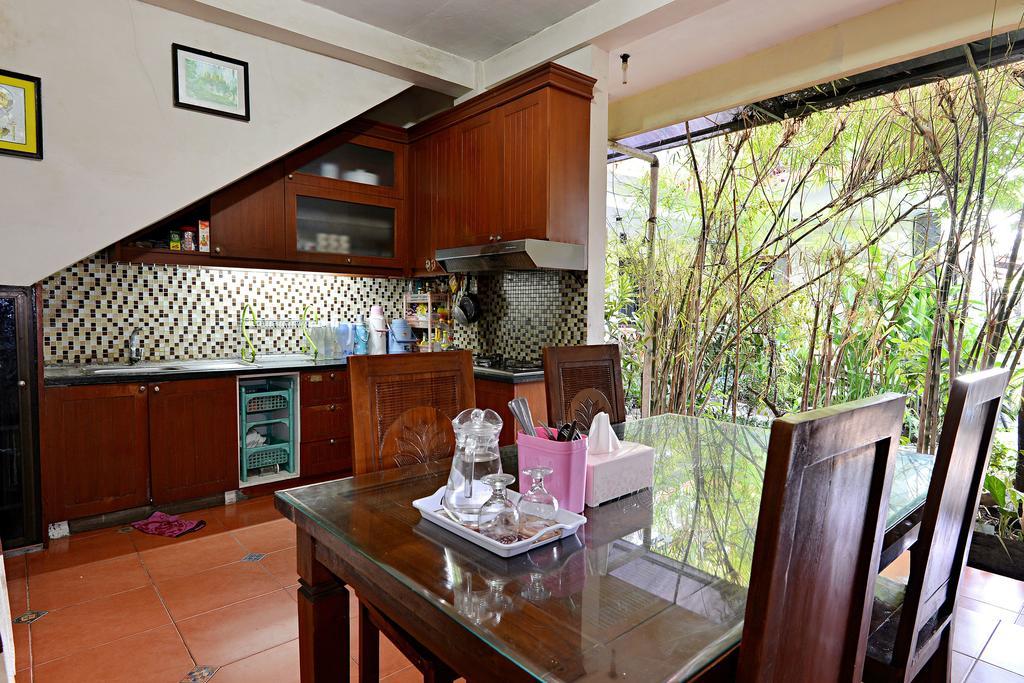 Zen Rooms Sabana Urip Sumoharjo Yogyakarta Exteriör bild