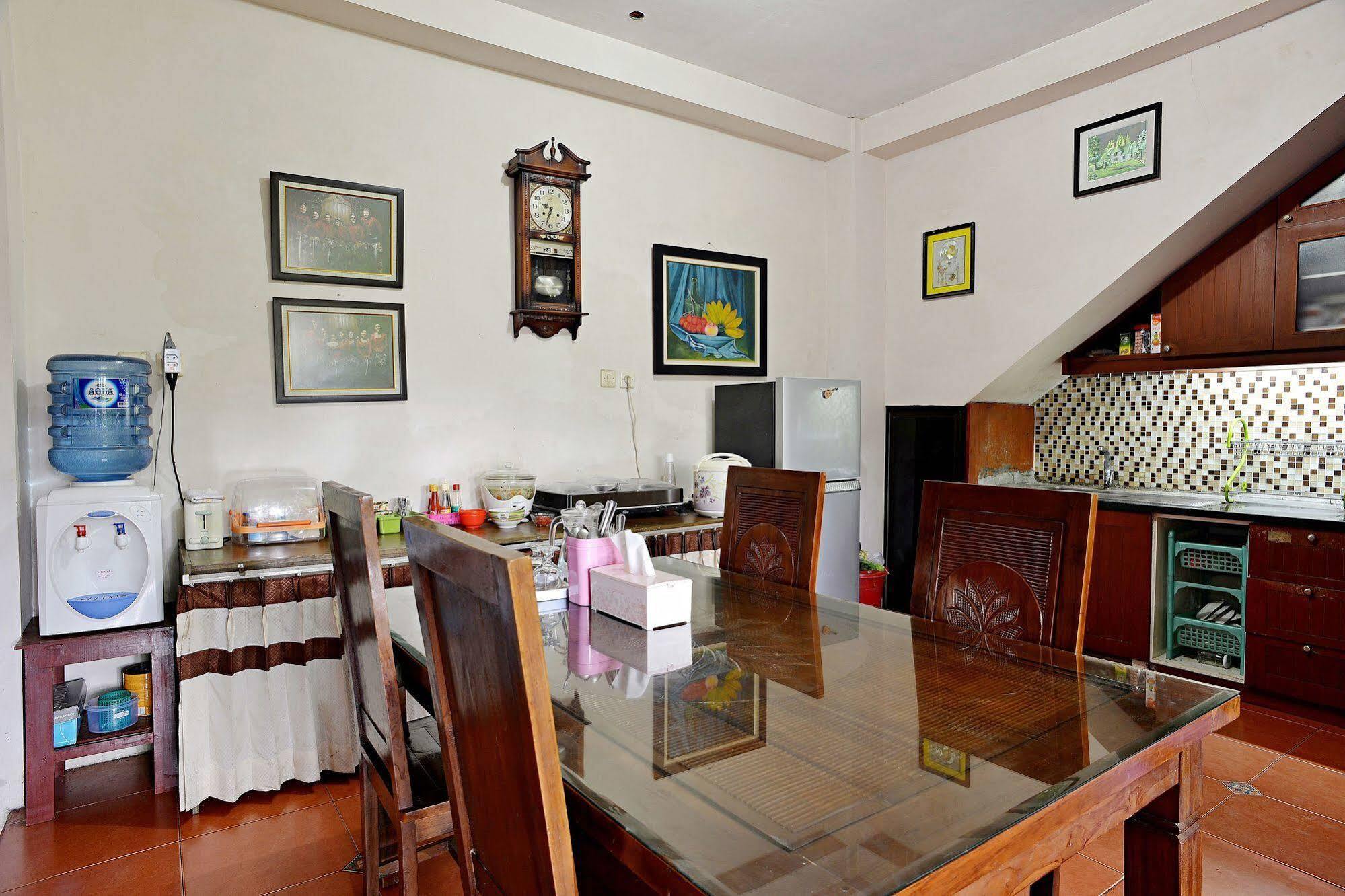 Zen Rooms Sabana Urip Sumoharjo Yogyakarta Exteriör bild